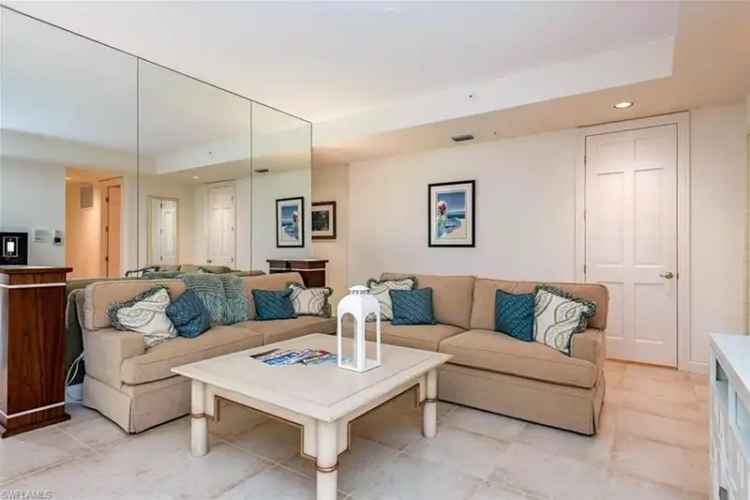 House For Sale , 157, Colonade Circle, Naples, Florida