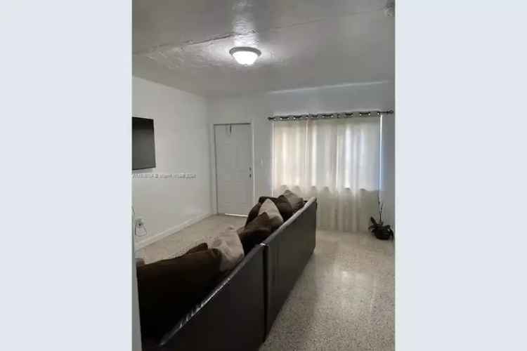 House For Sale , 900, Southwest 5th Avenue, Miami, Florida