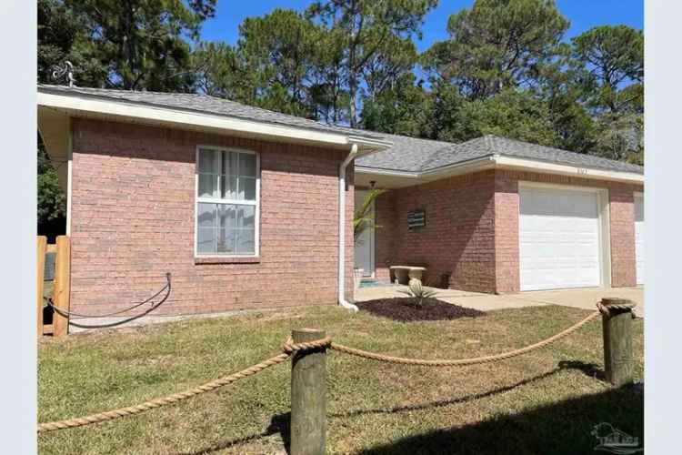 House For Sale , 8524, Laredo Street, Navarre, Florida