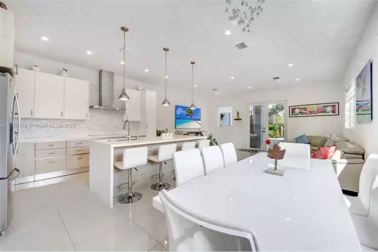 House For Sale , 2943, Southwest 23rd Street, Miami, Florida