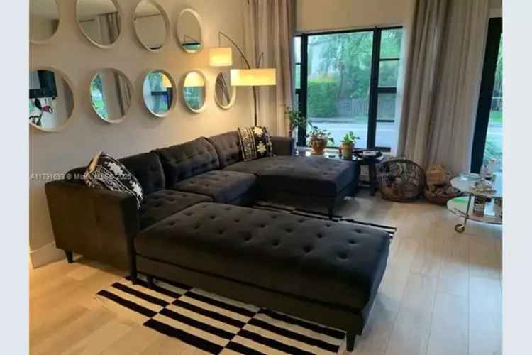 House For Sale , 2, Northeast 44th Street, Miami, Florida