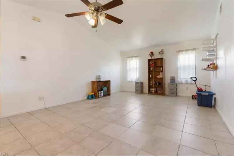 House For Sale , 2507, 6th Street West, Lehigh Acres, Florida