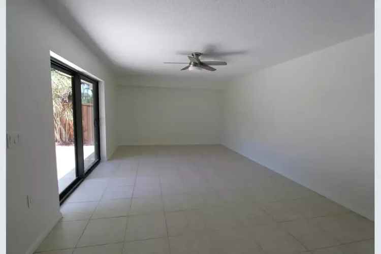 House For Sale , 404, Live Oak Lane, Boynton Beach, Florida