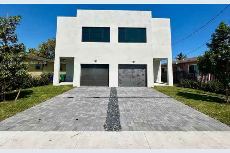 House For Sale , 1121, Northwest 25th Street, Miami, Florida