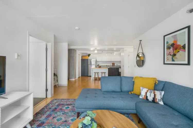 Russell Hall Apartments: LEED Certified City View Homes