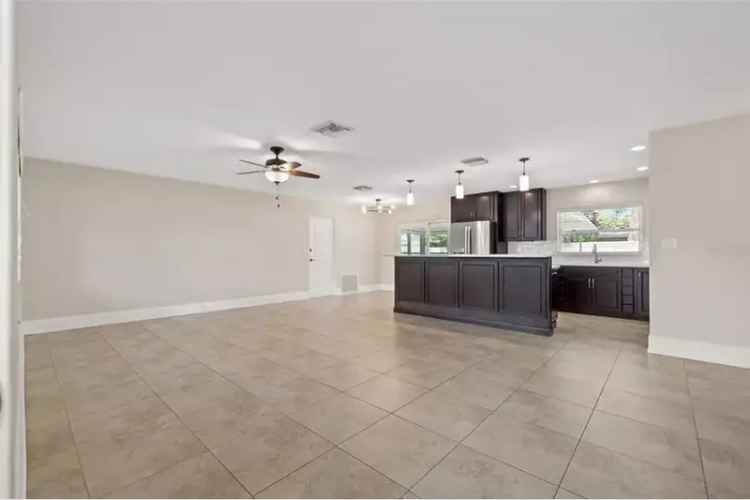 Updated 2-Bed 2-Bath Ranch in Eden Shores - New Roof, Close to Downtown