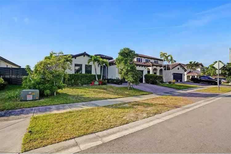 House For Sale , 22820, Southwest 127th Place, Goulds, Florida