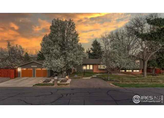 Dream Home on 34 Acre Lot with 4 Car Garage and Barn