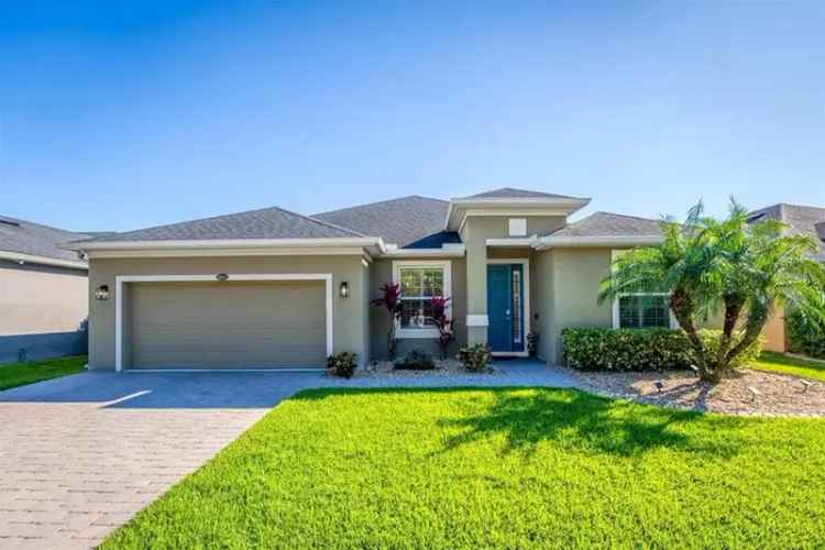 Solar Powered Luxury Home in Saint Cloud - 4 Beds, 3 Baths