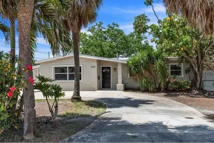 House For Sale , 4790, Shore Acres Boulevard Northeast, Saint Petersburg, Florida