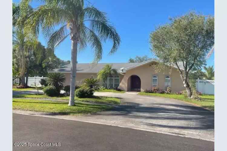 House For Sale , 914, Waialae Circle Northeast, Palm Bay, Florida