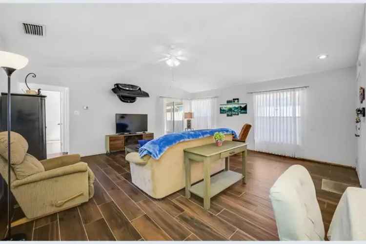 House For Sale , 1442, Tiverton Drive, Brandon, Florida