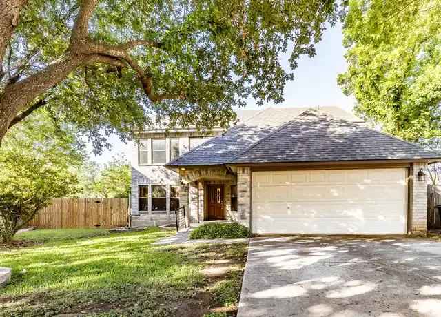 Spacious Solar Powered 2-Story Home Low Deposit Available Now