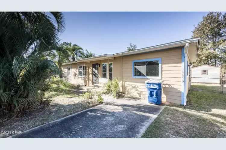 3 Bed 1 Bath Solid Block Home Great Starter Home or Rental Investment