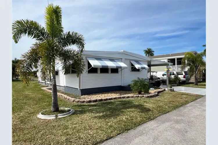 2 Bed 2 Bath Home in 55+ Waterfront Community