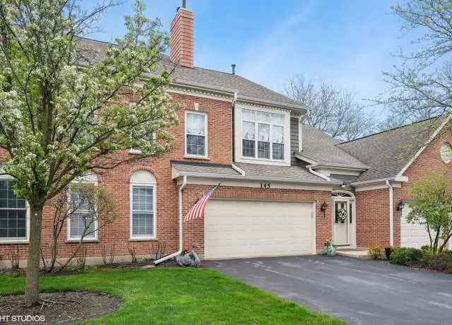2 Bed 2.1 Bath Ranch Townhome in Gated Community