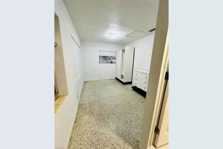 Little Havana Duplex Investment Opportunity High Rental Income Potential