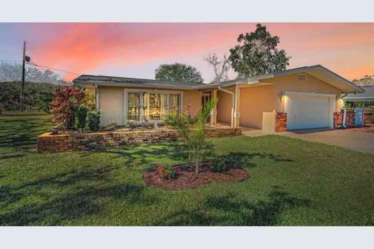 Updated Home with Mother-in-Law Suite Near Marinas and Beaches
