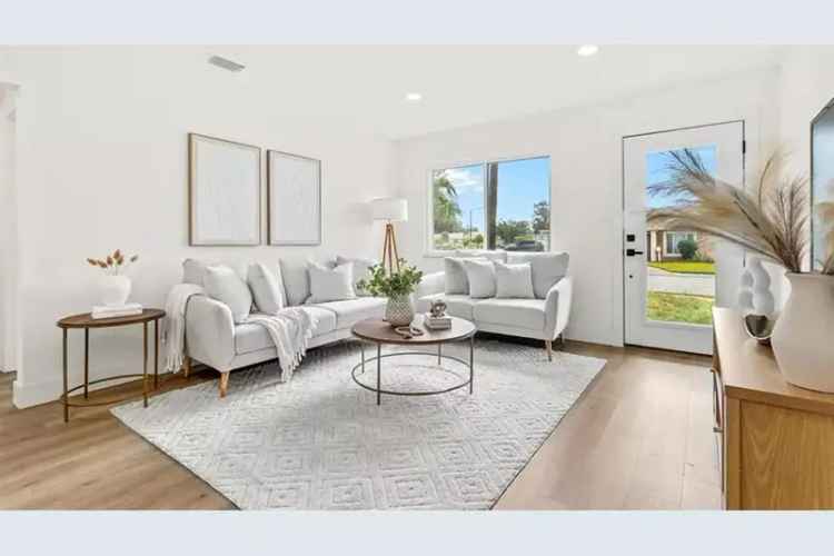 3-Bedroom 2-Bath Home in Central Oak Park New Roof and HVAC