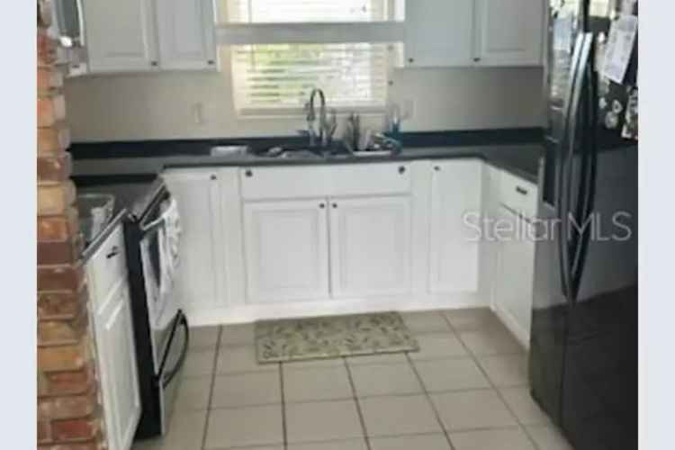 Investment Property: 2 Bed 2 Bath Home with Pool near St Petersburg
