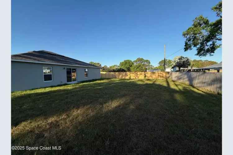 House For Sale , 1107, Whitehurst Road Southwest, Palm Bay, Florida