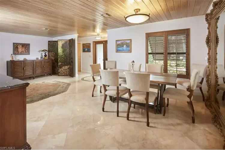 House For Sale , 695, 7th Avenue North, Naples, Florida