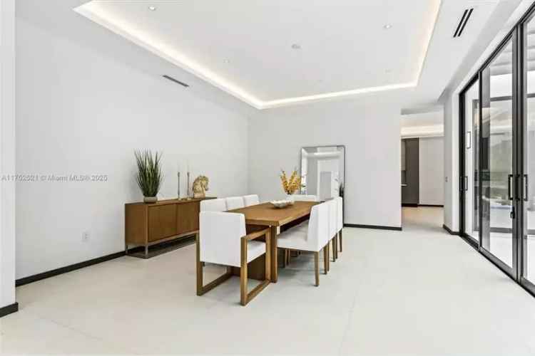 House For Sale , 8000, Southwest 62nd Court, South Miami, Florida