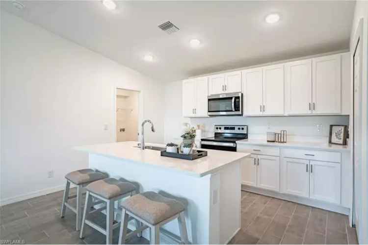 House For Sale , 3813, 15th Street Southwest, Florida