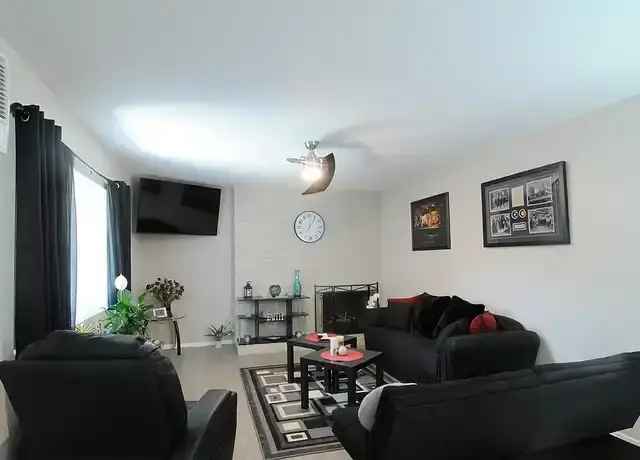 Apartment For Rent , 7431, Magnolia Avenue, Riverside, California
