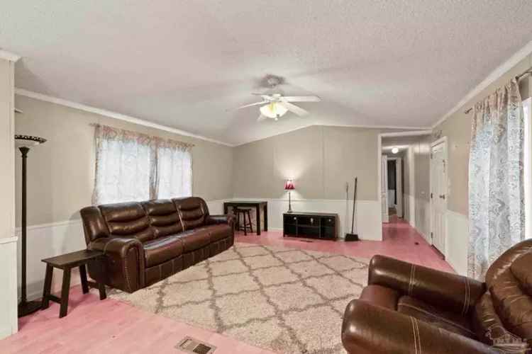3-Bedroom 2-Bathroom Mobile Home with Guest Cottage
