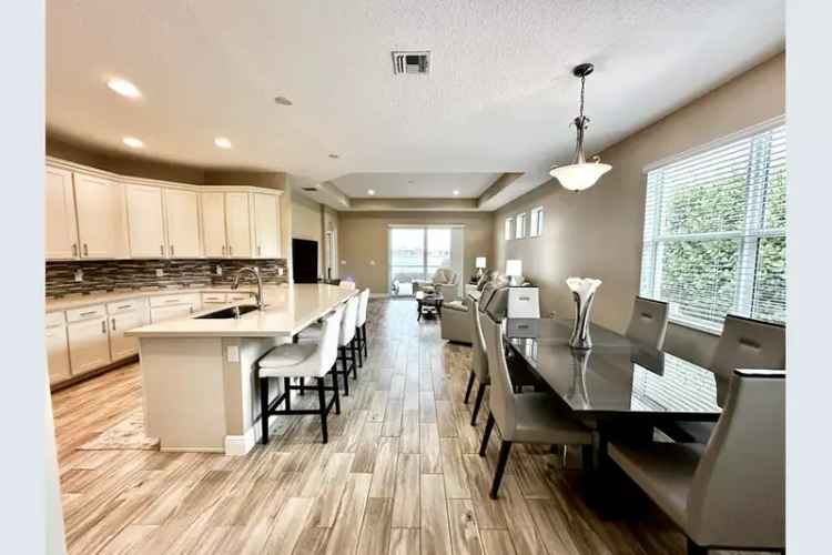 House For Sale , 10947, Southwest Winding Lakes Circle, Port Saint Lucie, Florida