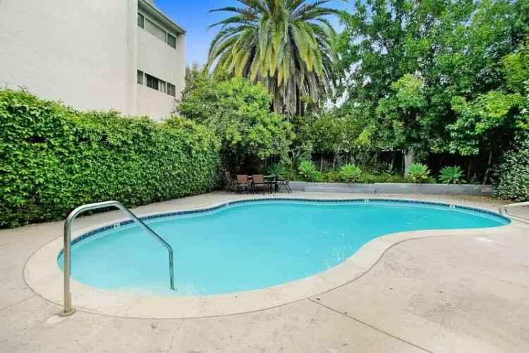 La Scala Apartments: Modern Comfort and Convenience