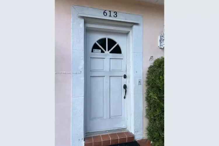 House For Sale , 613, Northeast 159th Street, North Miami Beach, Florida