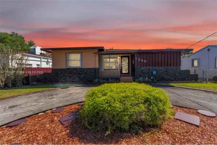 House For Sale , 1240, Southwest 20th Street, Miami, Florida