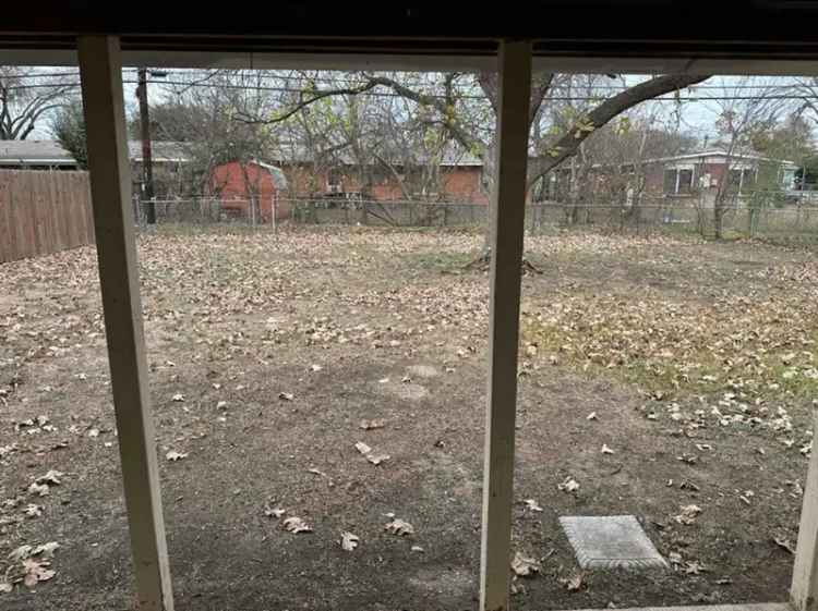 3 Bed 2 Bath Home in South San Antonio Near Brooke Army Base