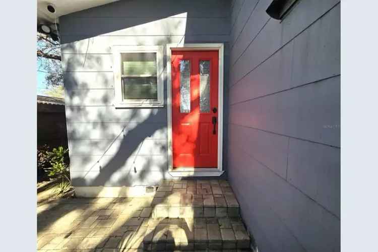 Updated 3-Bedroom Smart Home near Downtown St Pete