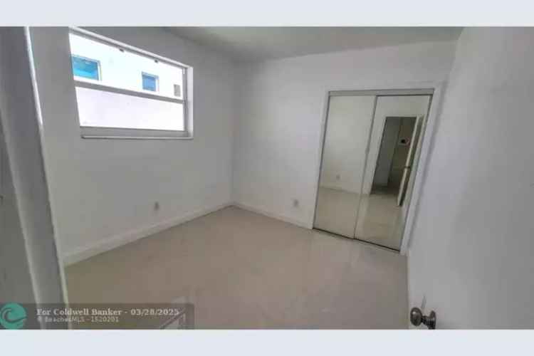 House For Sale , 3183, Plaza Street, Miami, Florida