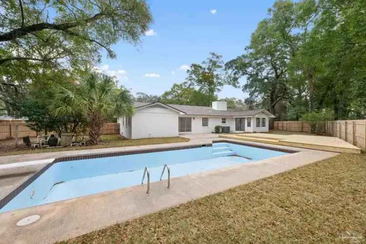 House For Sale , 5745, Avenida Robledal, Pensacola, Florida