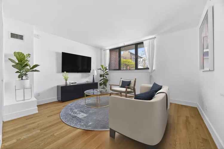 Greenpoint Duplex Studio near McGolrick Park