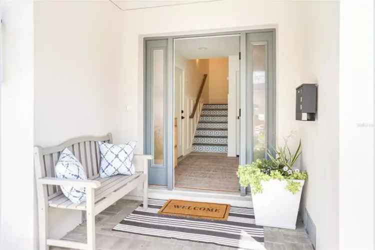 House For Sale , 1725, Massachusetts Avenue Northeast, Saint Petersburg, Florida