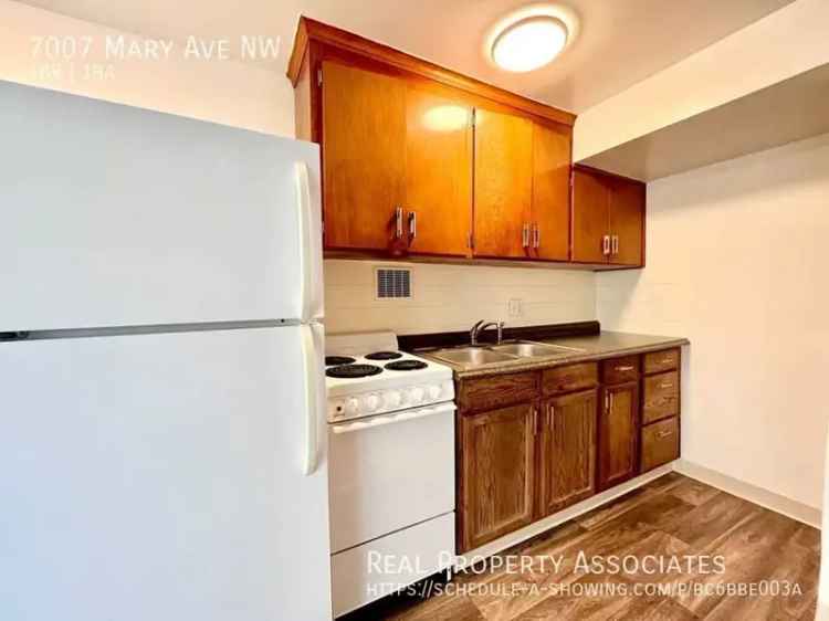 1 Bedroom Ballard Apartment Pet Friendly Near Shops