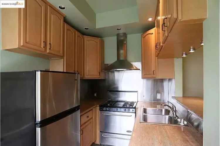 House For Sale , 168;170, Bernard Street, San Francisco, California
