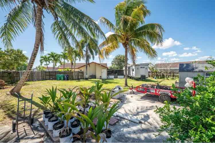 House For Sale , 21018, Southwest 125th Place, Goulds, Florida