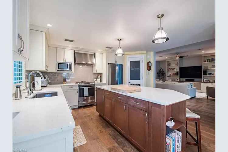 House For Sale , 2499, 10th Street North, Naples, Florida