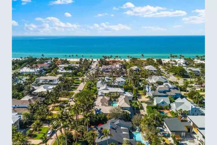 House For Sale , 173, 9th Avenue South, Naples, Florida