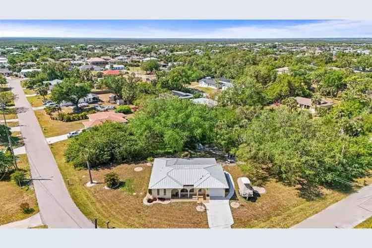 House For Sale , 18399, Burkholder Circle, Port Charlotte, Florida