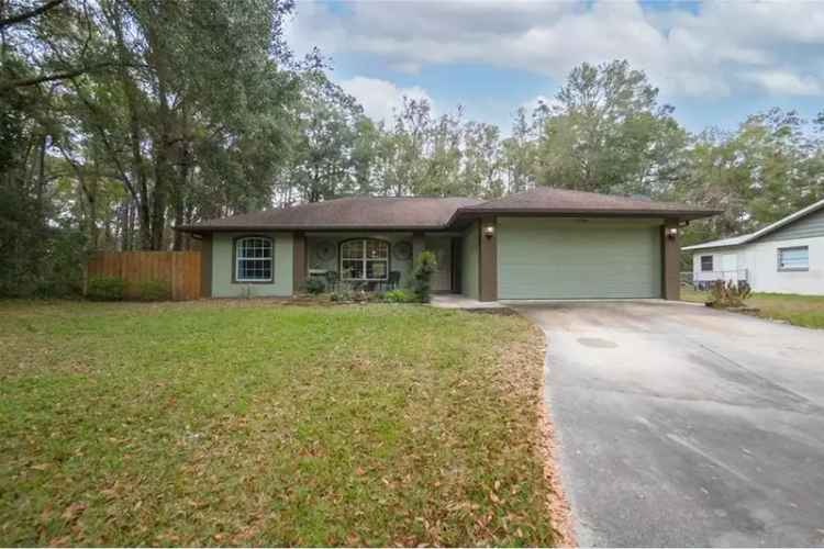 3 Bedroom Home with Pool Bonus Room and Updates