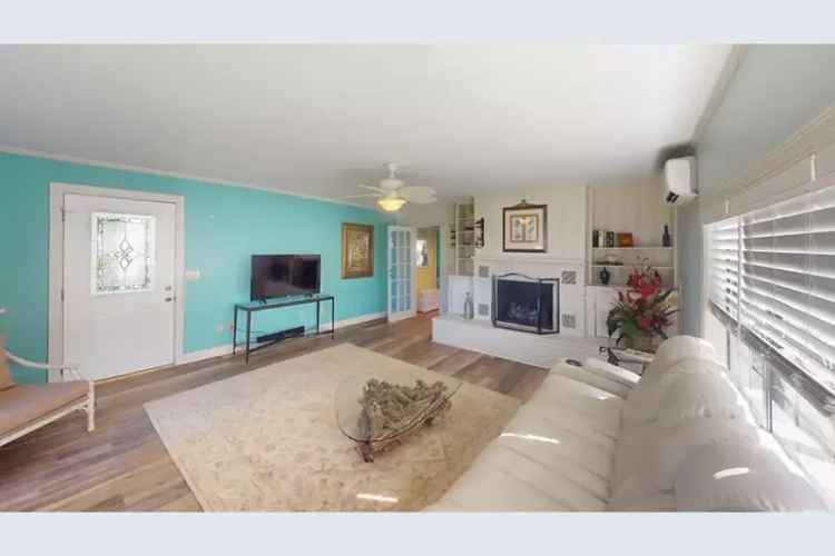 Turnkey Ready Home in Port St Joe 2 Master Bedrooms Fully Furnished