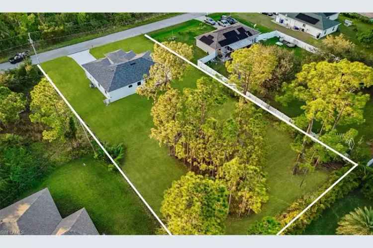 House For Sale , 902, Magnolia Avenue, Lehigh Acres, Florida