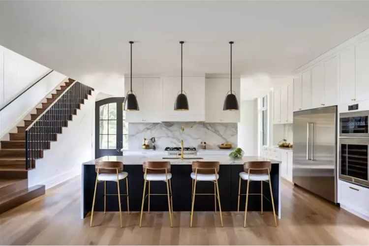 House For Sale , 2011, University Drive, Orlando, Florida